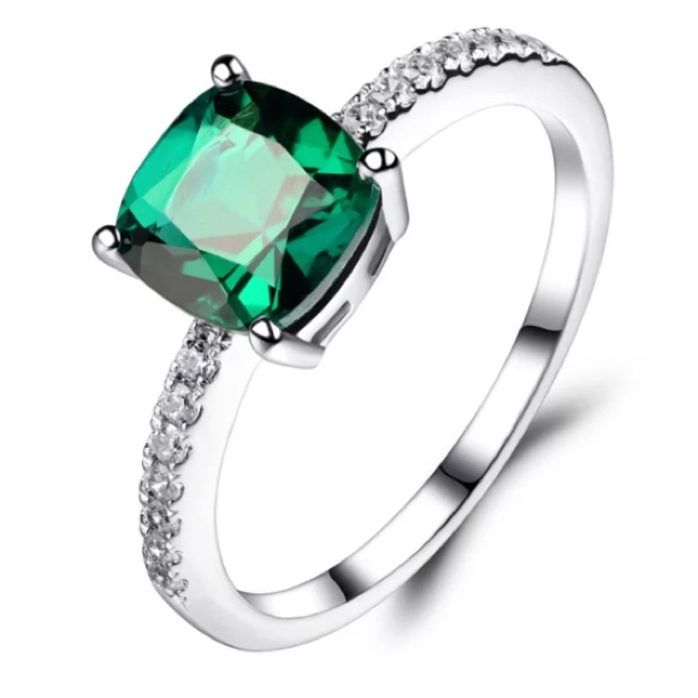 Dainty Cushion Cut Emerald & Diamond Silver Ring - Picture 4 of 6